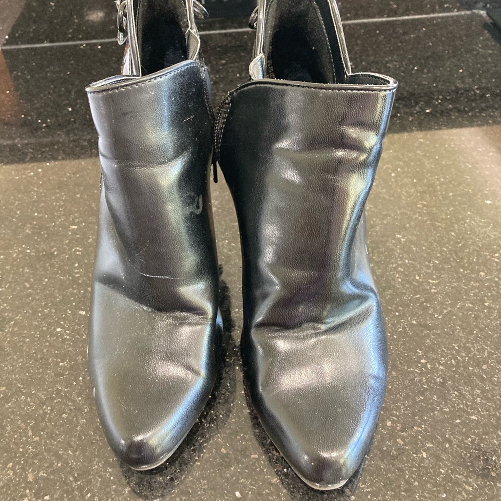 Pair of Black ladies ankle boots.